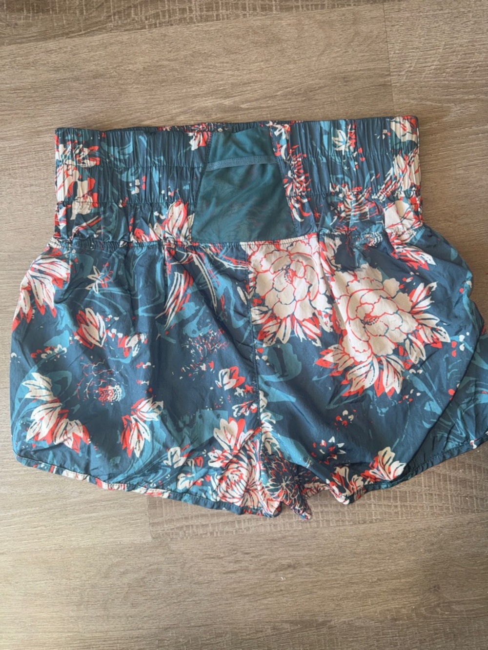 FP Movement by Free People Navy Floral Elastic-Waist Athletic Shorts Sz L - Picture 4 of 10